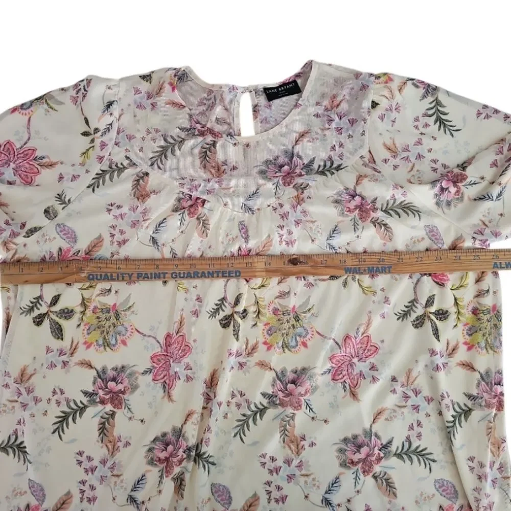 Lane Bryant Floral Blouse Women’s 18/20 Buttercream Yellow Romantic Top